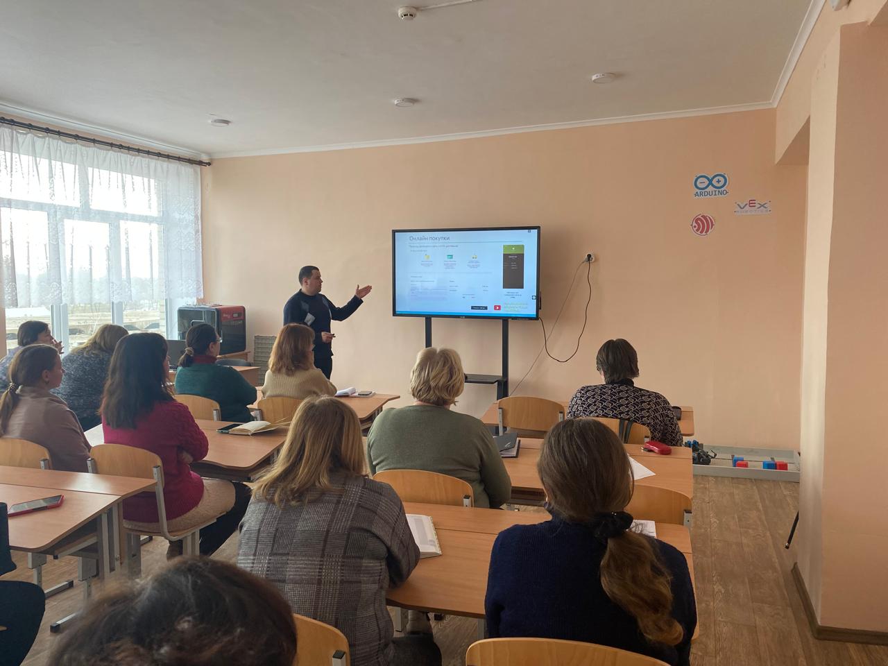 Обговорення теорії